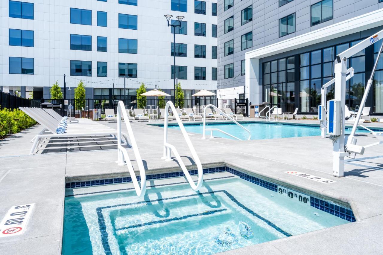 Element San Jose Airport Hotell Exteriör bild